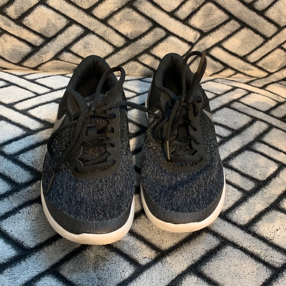 Kids NIKE Sneakers